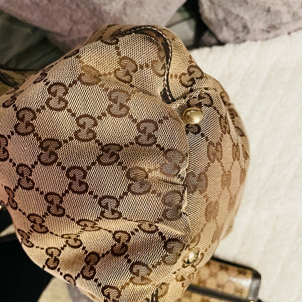 Large GG Canvas Abbey D-Ring Hobo, wallet, wallet plus key holder - Picture 14 of 16